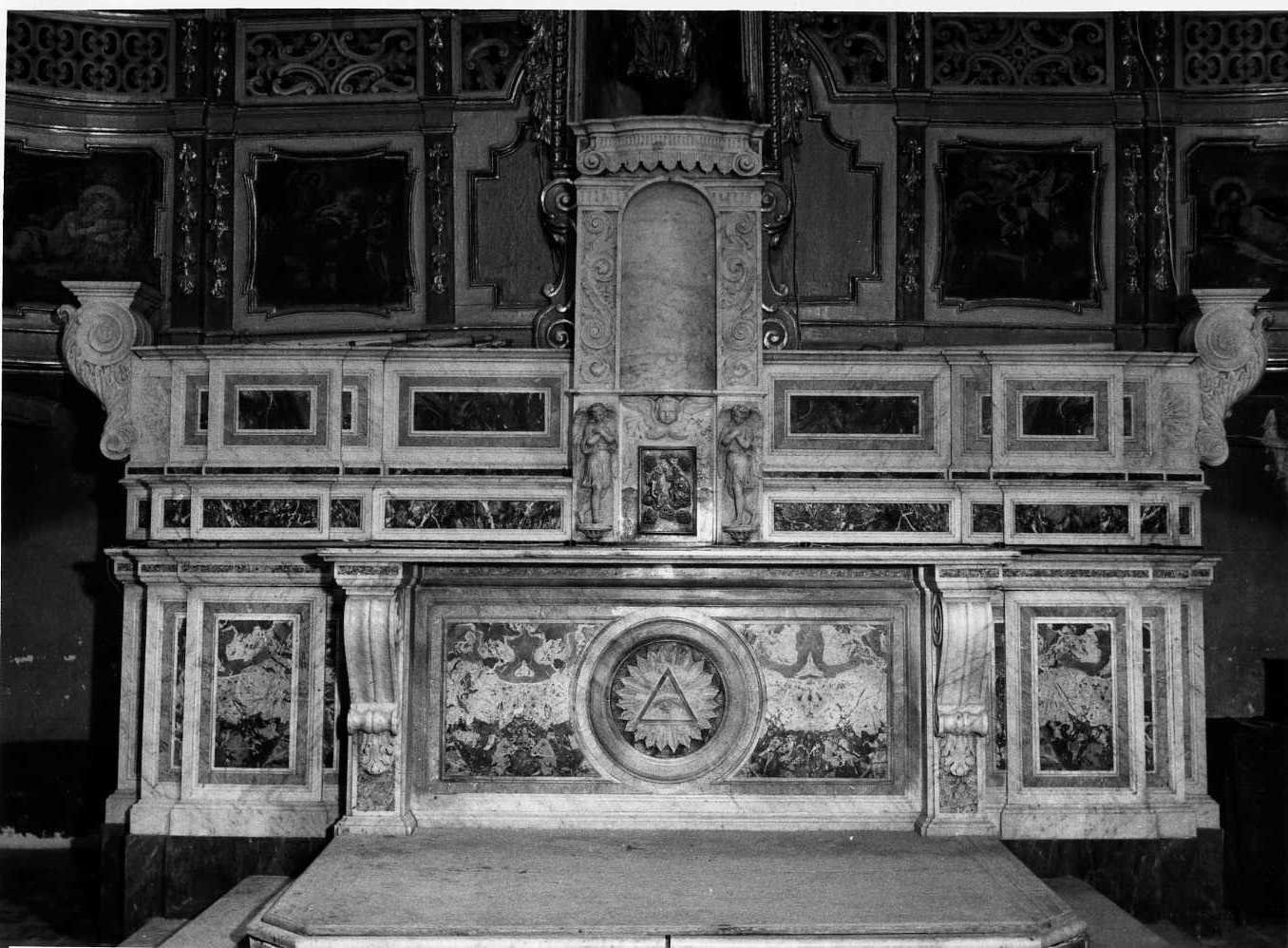 altare maggiore - bottega molisana (inizio sec. XX)