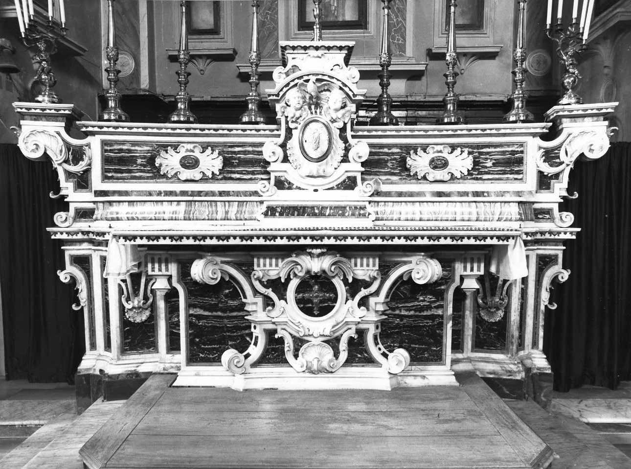 altare maggiore - bottega napoletana (sec. XVIII)