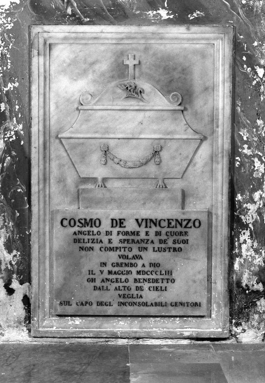 lapide tombale - bottega Italia meridionale (sec. XIX)