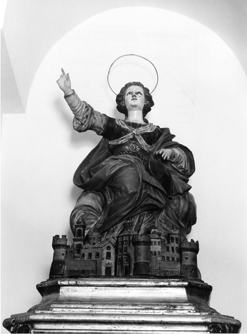 Sant'Irene (statua, opera isolata) - bottega napoletana (sec. XVIII)