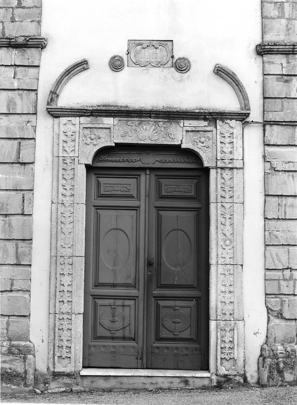 portale, opera isolata - bottega molisana (prima metà sec. XIX)