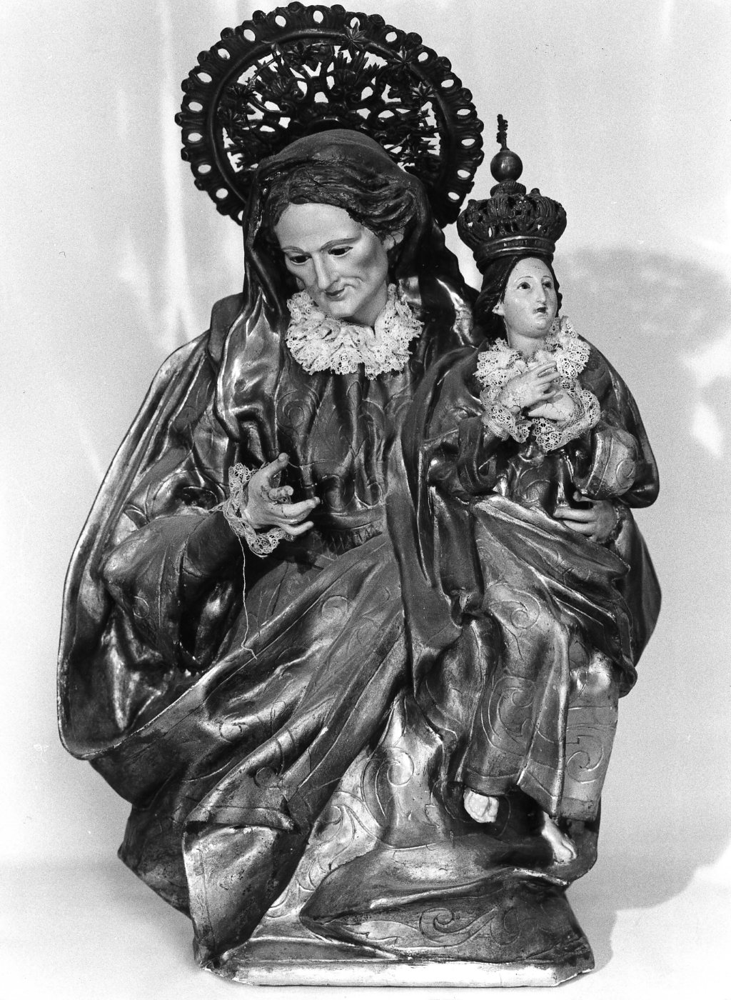 Maria Vergine bambina e Sant'Anna (statua) - bottega campana (sec. XVIII)