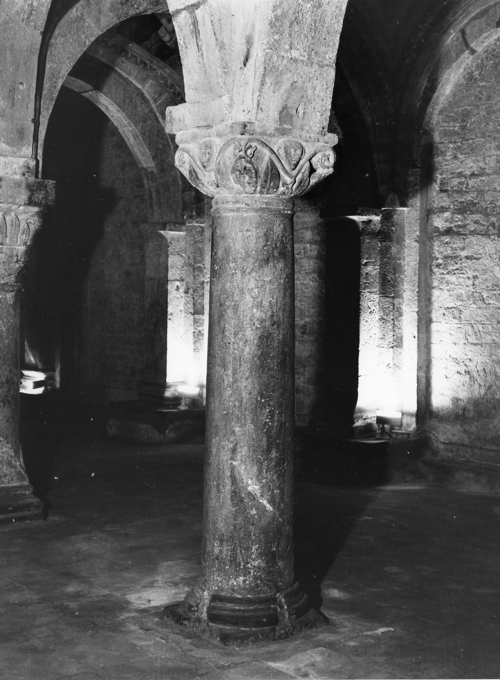 colonna - bottega Italia centro-meridionale (secc. X/ XII)