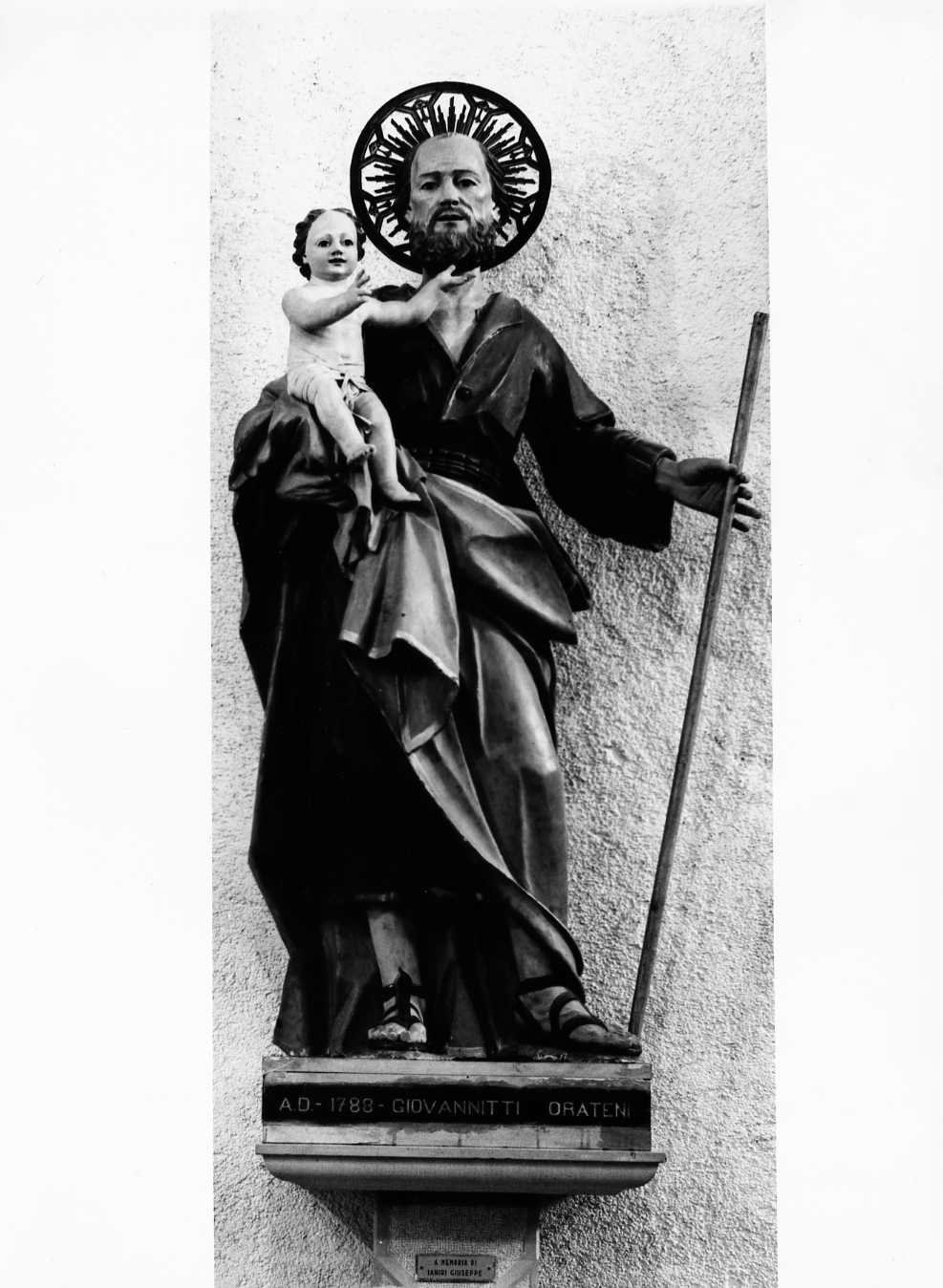 San Giuseppe e Gesù Bambino (gruppo scultoreo) di Giovannitti Silverio (sec. XVIII)