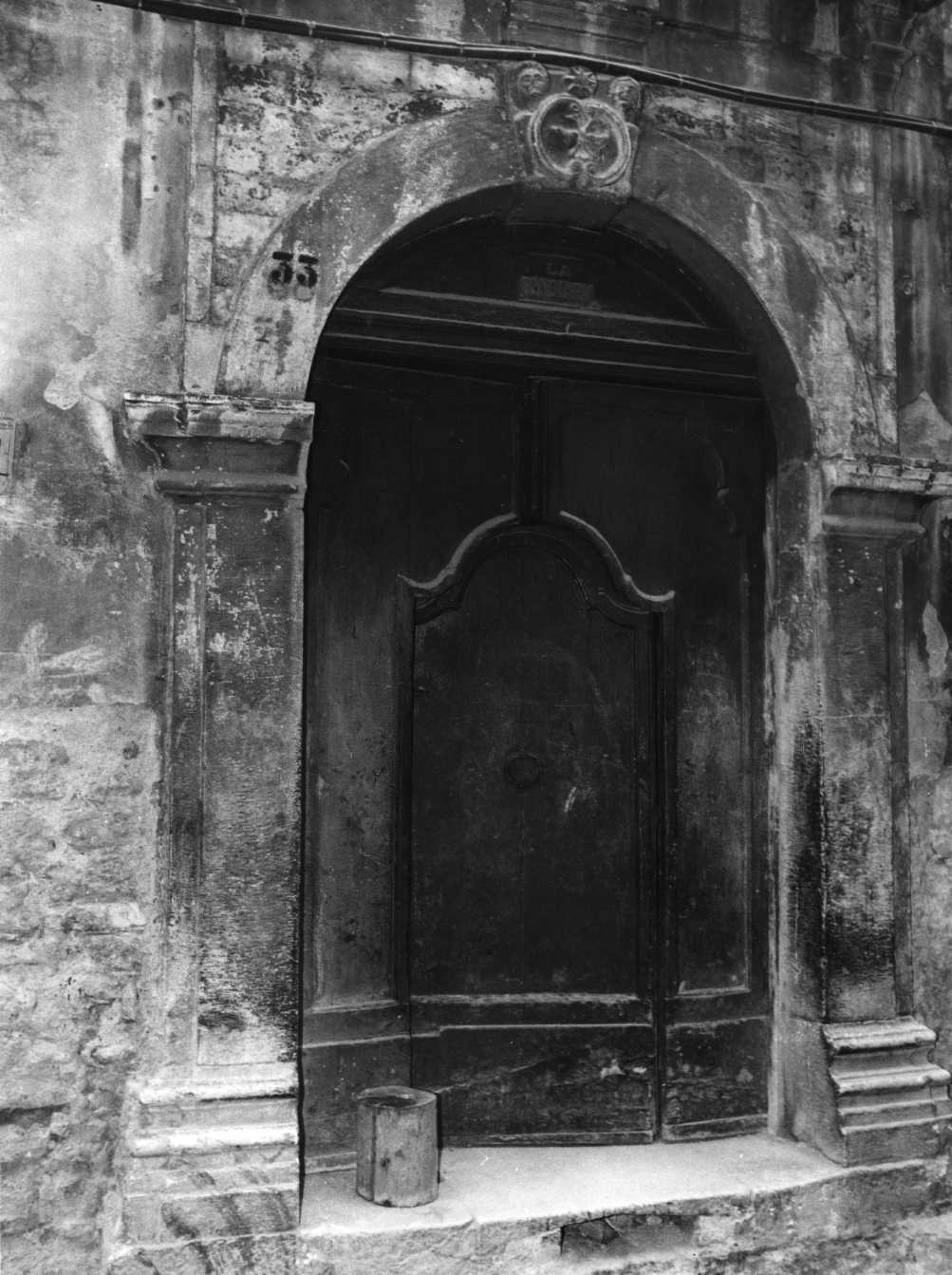 portale - ad arco - bottega Italia meridionale (secc. XVIII/ XIX)