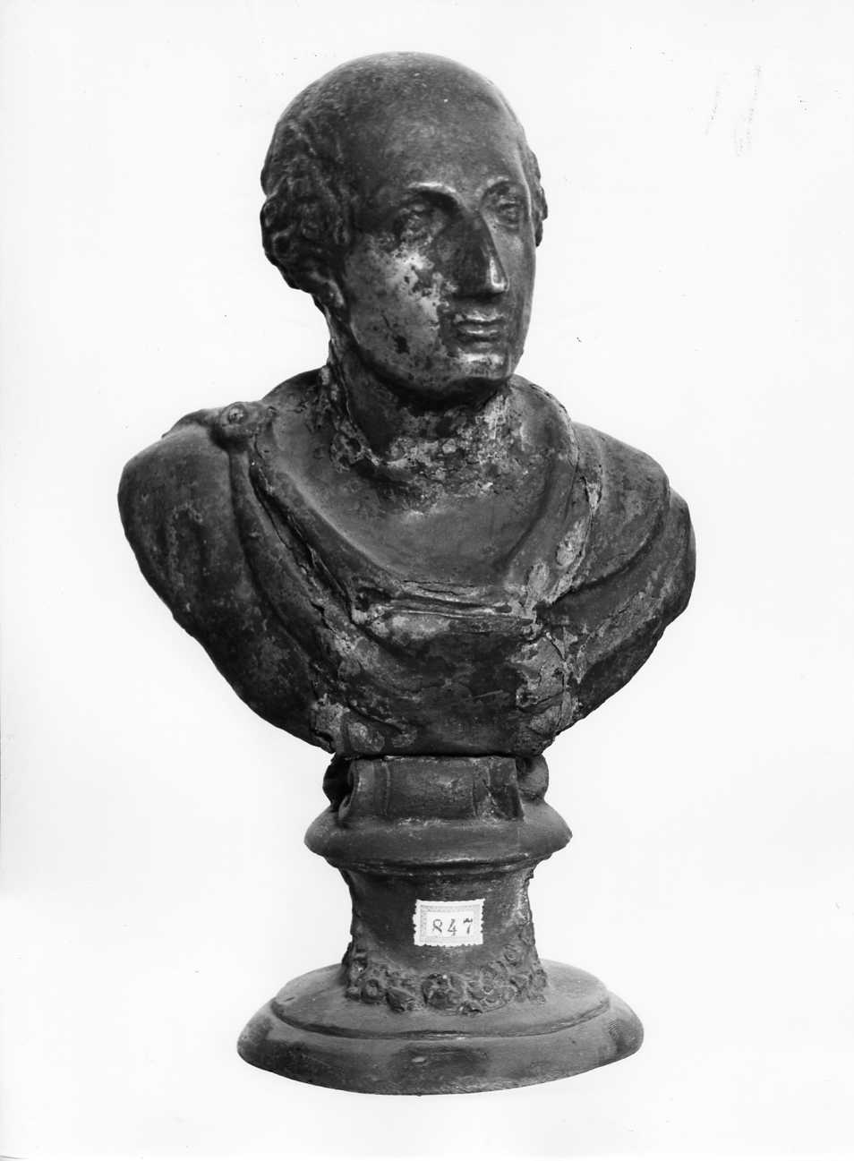 Carlo III di Borbone, figura maschile (busto, opera isolata) - bottega Italia meridionale (fine/inizio secc. XVIII/ XIX)