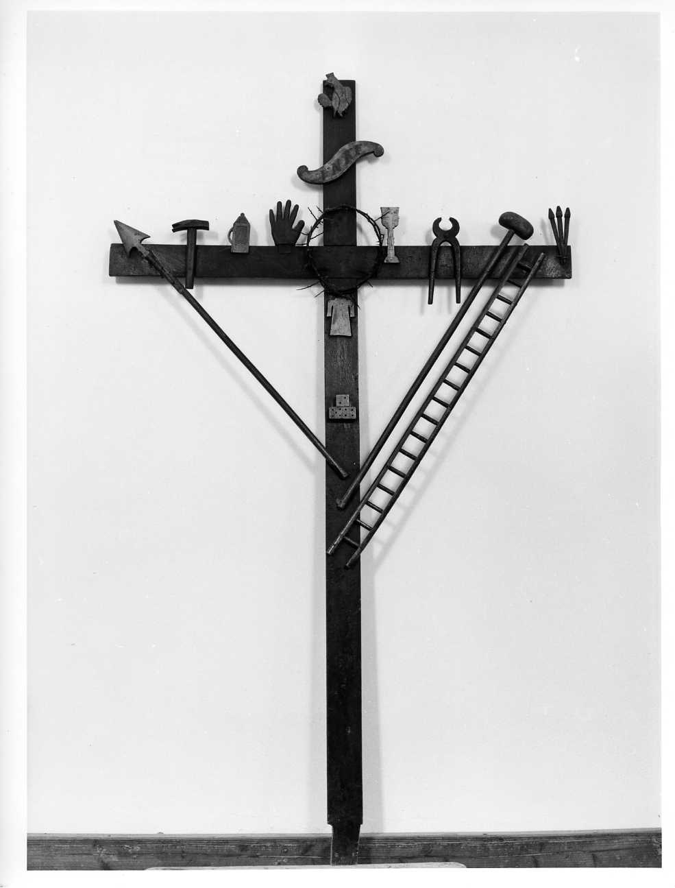 croce penitenziale, opera isolata - bottega molisana (inizio sec. XX)