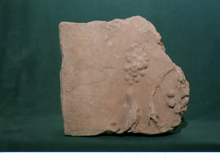 rilievo, frammento - bottega Italia meridionale (sec. XII)
