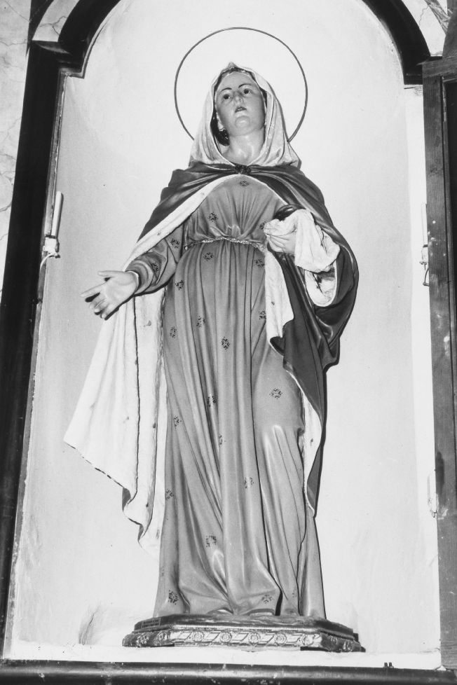 Santa Elisabetta d'Ungheria (statua) - ambito salentino (sec. XX)