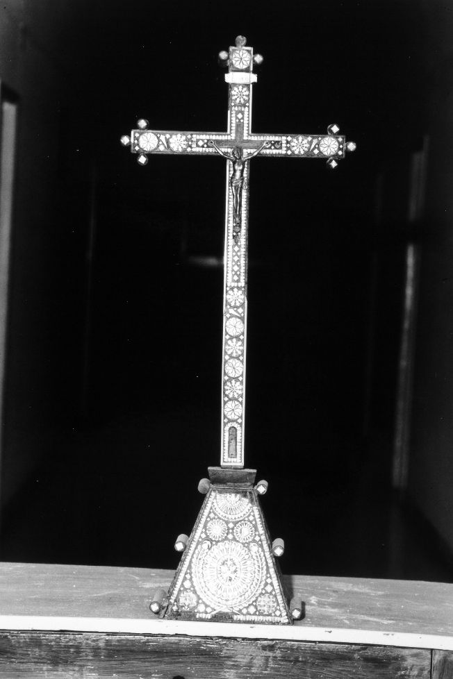croce d'altare, serie - ambito gerosolimitano (sec. XVIII)
