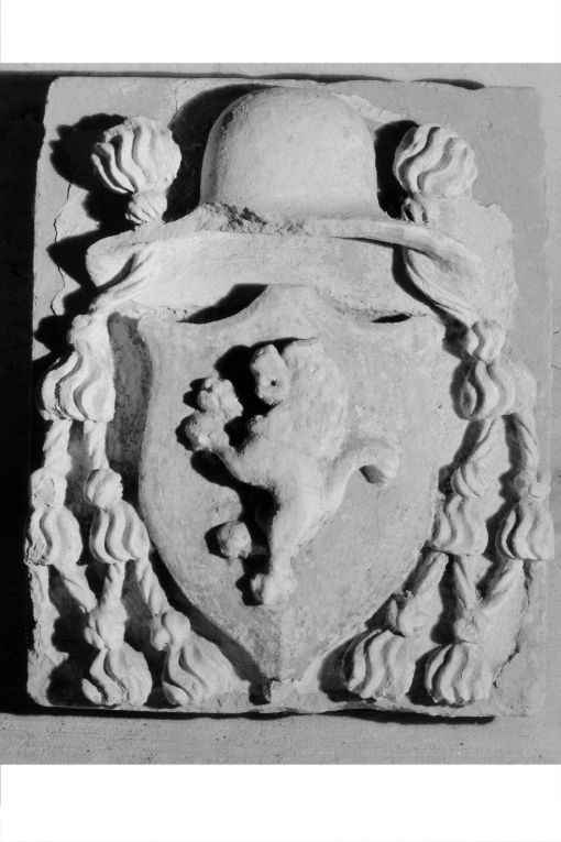 stemma (rilievo, opera isolata) - ambito pugliese (secc. XVI/ XVII)