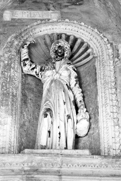 figura femminile panneggiata (statua) - ambito Italia meridionale (sec. XVII)