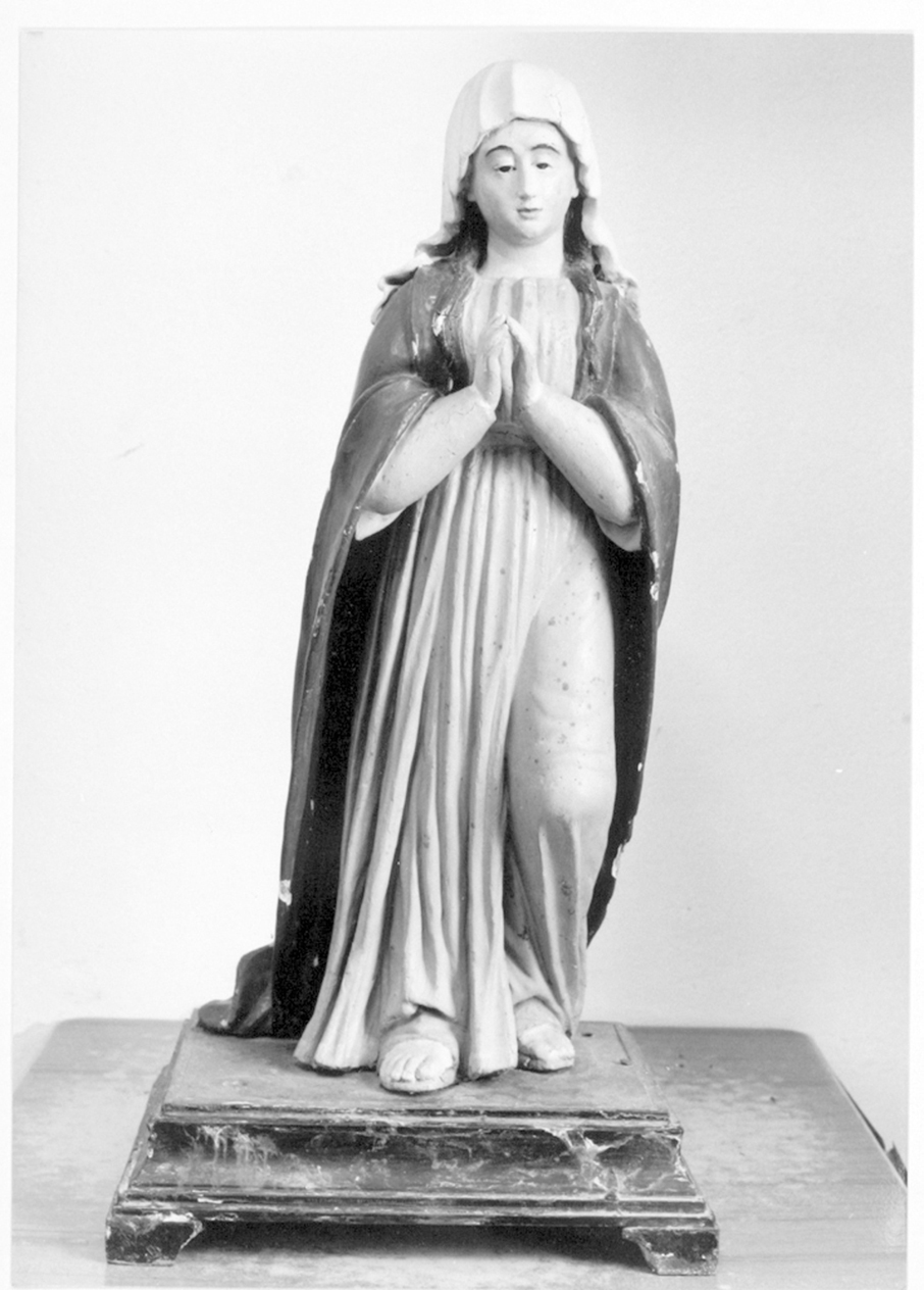 Madonna orante (statua)