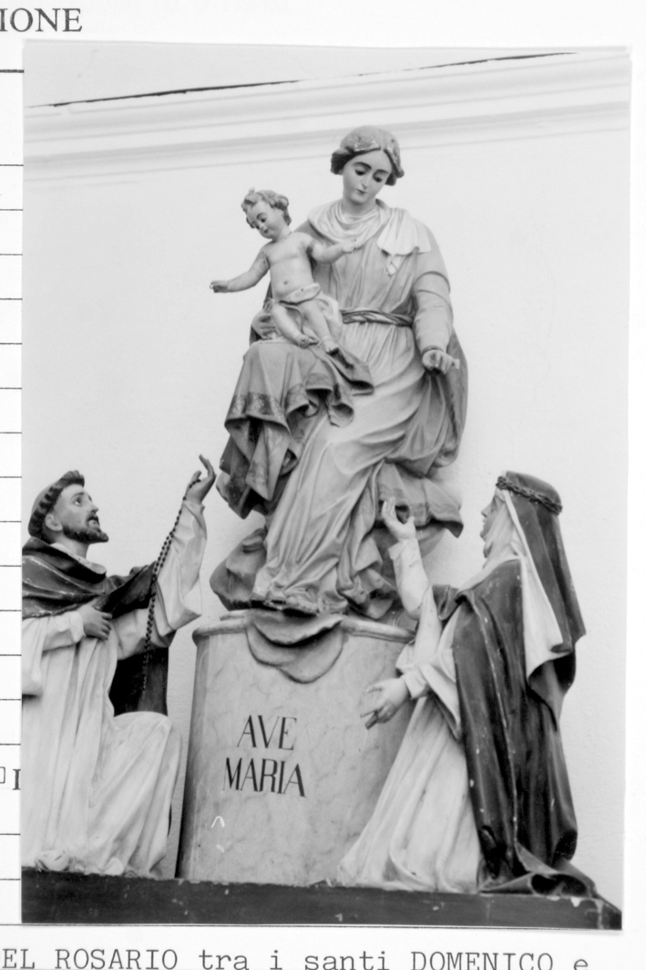 Madonna del rosario con san domenico e santa caterina da siena (gruppo scultoreo)