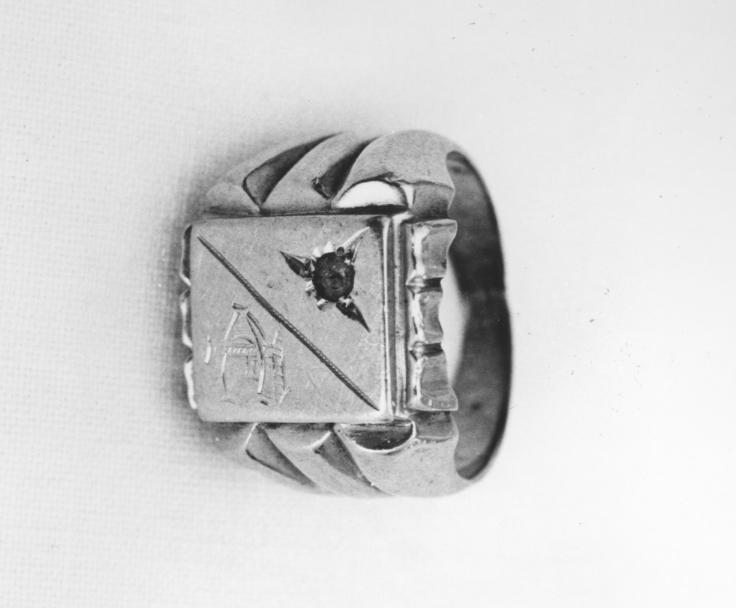 Anello