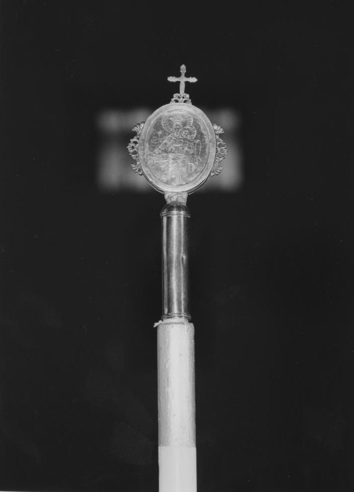 Madonna del rosario (emblema di confraternita, serie)