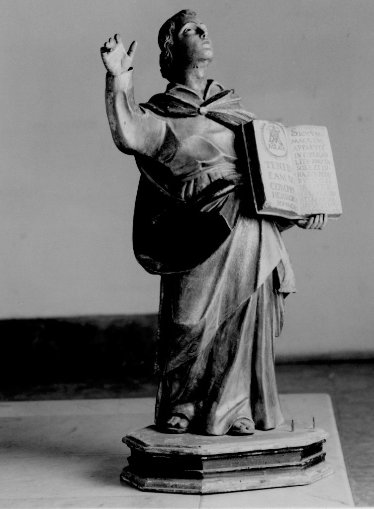 San giovanni evangelista (statua)