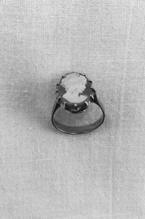 Anello