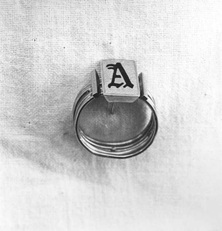 Anello