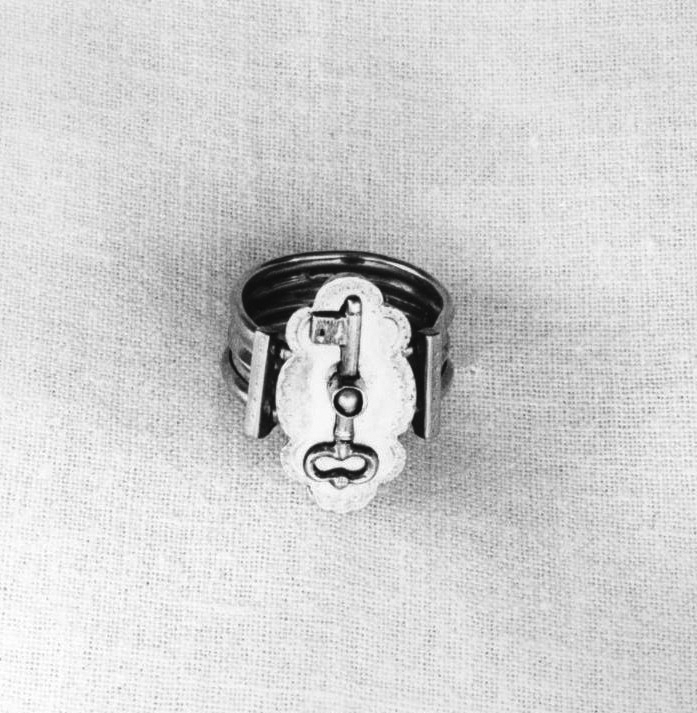 Anello