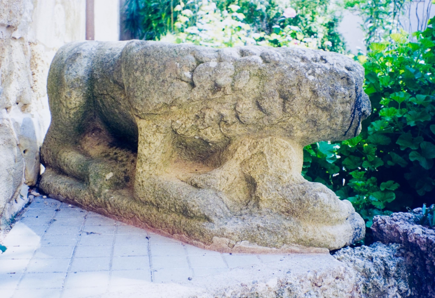 Leone (scultura)
