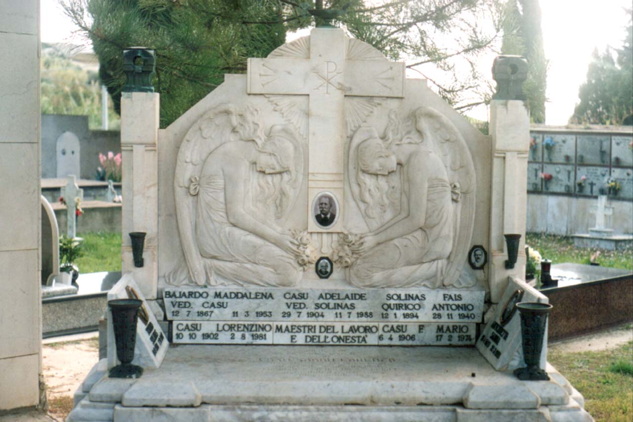 Angeli adoranti la croce (monumento funebre)