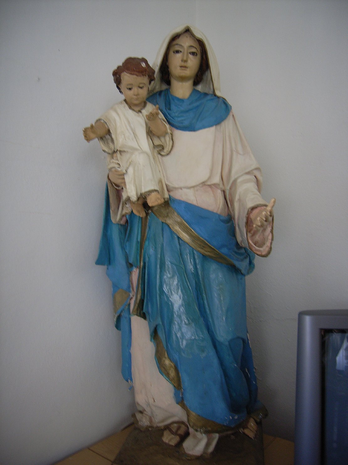 Madonna del riscatto, madonna con bambino (statua)