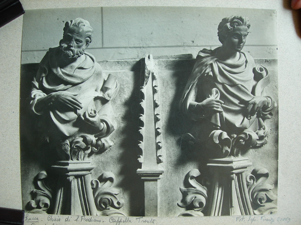 Chiesa di S. Frediano, statue (positivo) di Anonimo (XX)