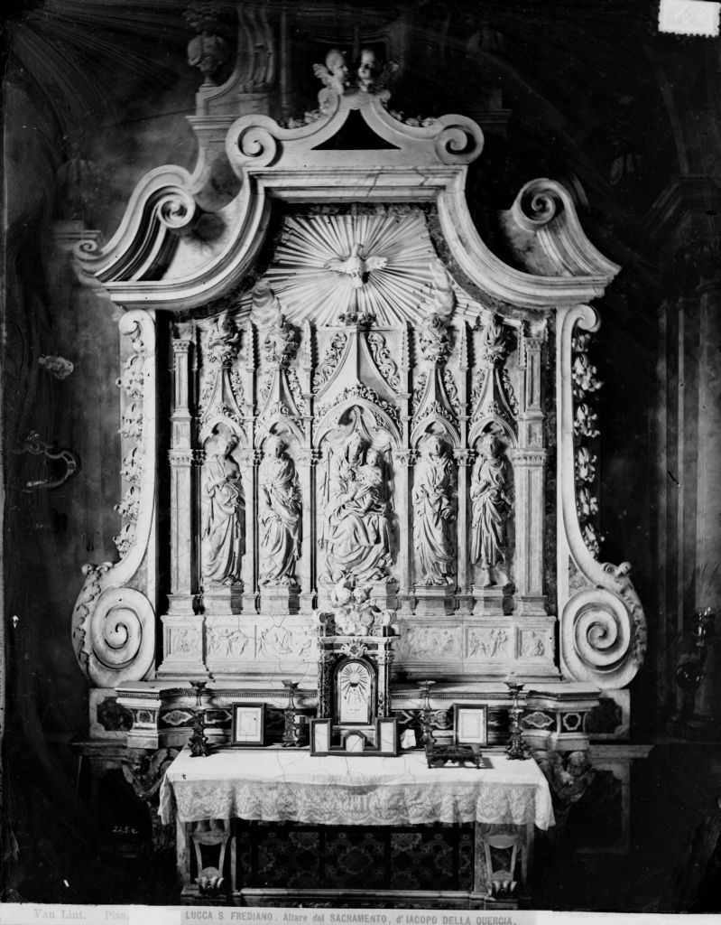 Jacopo della Quercia. Altare della Cappella Trenta - Lucca (negativo) di Jacopo della Quercia, Lint, Enrico van (seconda metà XIX)