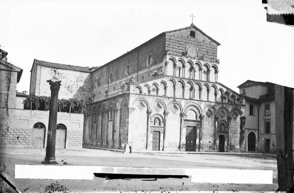 Lucca - Chiesa di S. Maria Forisportam (negativo) di Lint, Enrico van (seconda metà XIX)