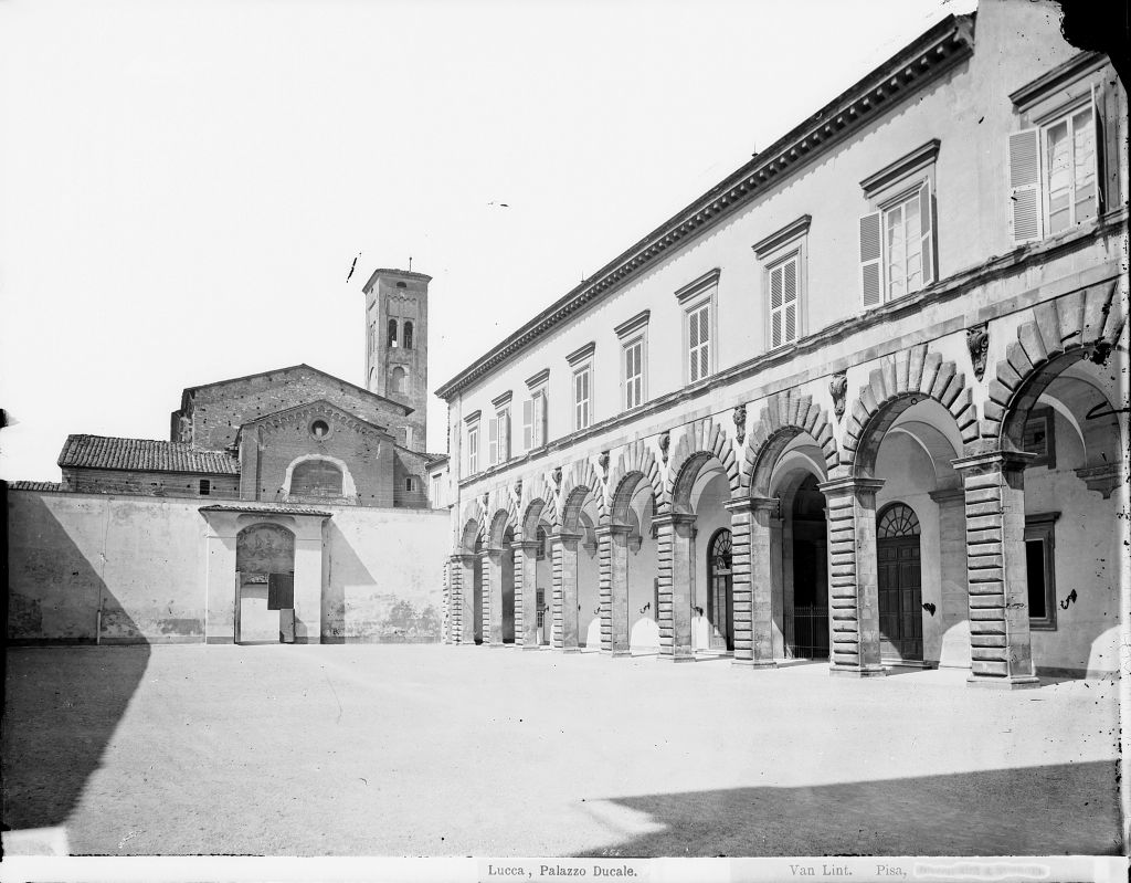 Lucca - Palazzo della Provincia (negativo) di Lint, Enrico van (seconda metà XIX)