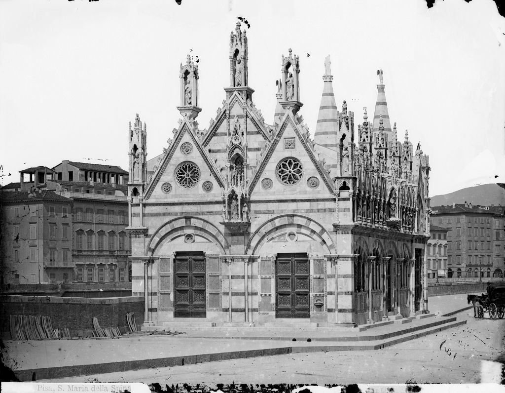 Pisa - Chiesa di S. Maria della Spina - Vedute esterne (negativo) di Anonimo (XIX/ XX)