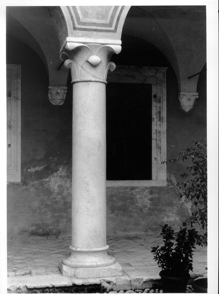 colonna, serie - bottega toscana (inizio sec. XVI)