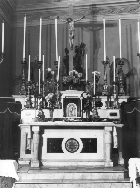 altare maggiore - bottega apuana (inizio sec. XX)