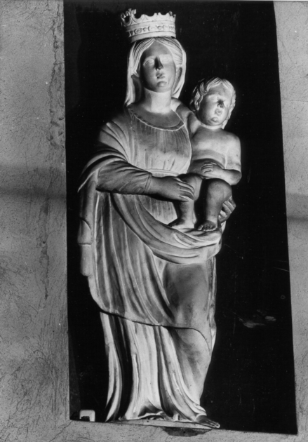MADONNA CON BAMBINO (statua) - bottega apuana (sec. XVII)