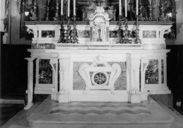 altare maggiore di Cecchi Giovanni (sec. XIX)