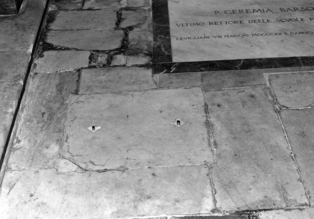 lapide tombale - ambito toscano (sec. XV)