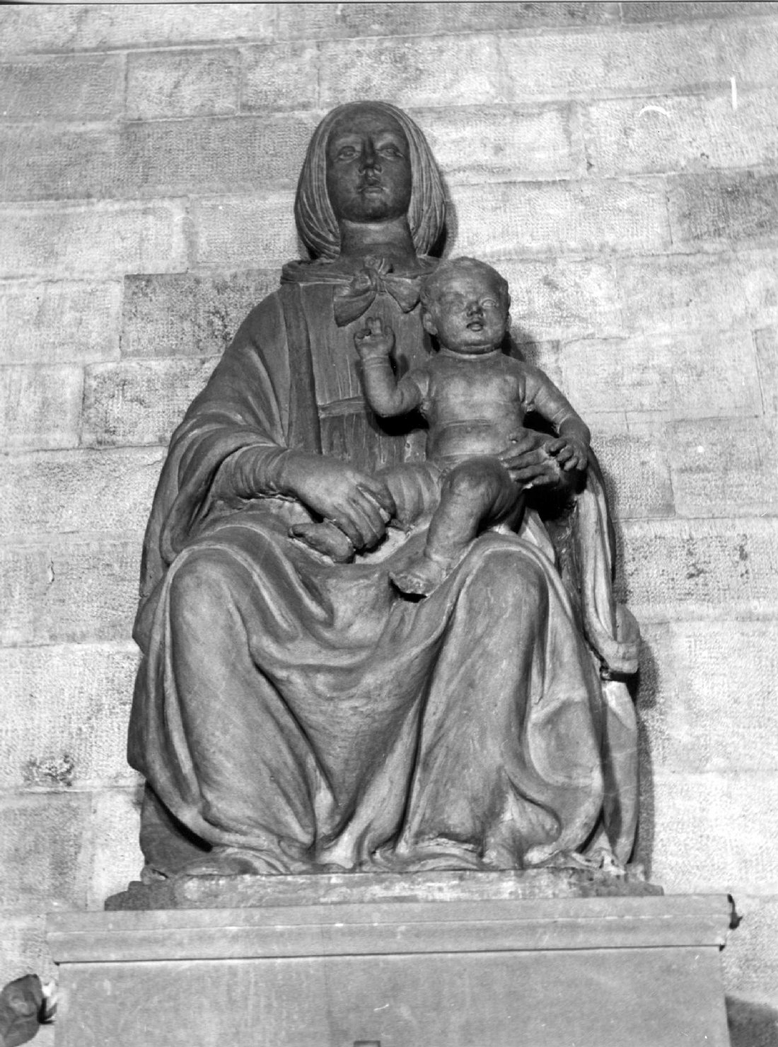 Madonna con Bambino (scultura) - ambito toscano (sec. XV)