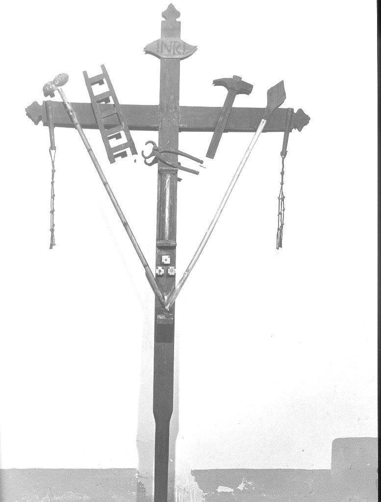 croce penitenziale - ambito pisano (sec. XX)