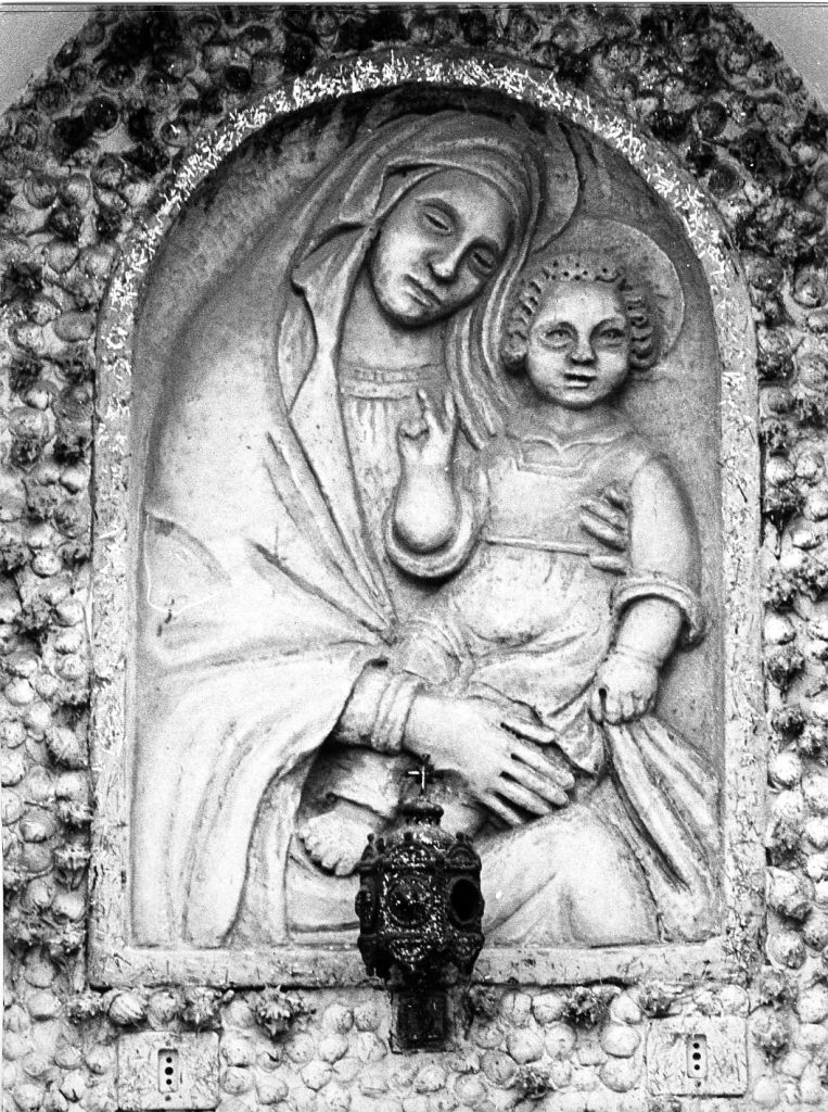 Madonna con Bambino (rilievo) - bottega italiana (sec. XVII)