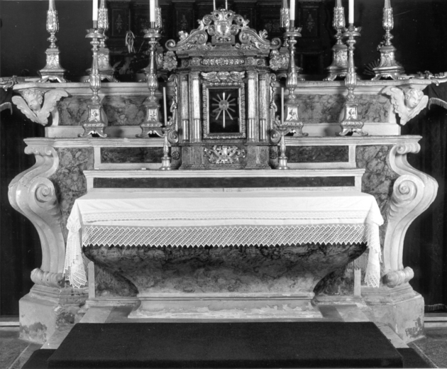 altare maggiore - bottega italiana (prima metà sec. XVIII)