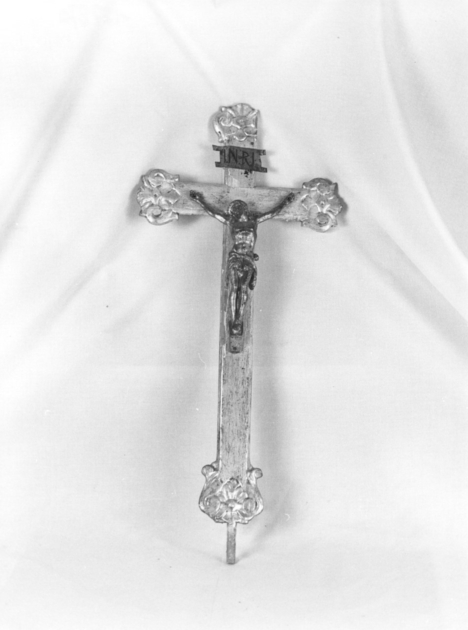croce processionale - ambito garfagnino (sec. XIX)