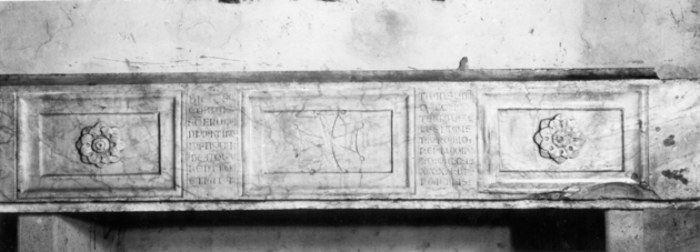 sarcofago - a cassa, frammento - bottega italiana (sec. XIII)