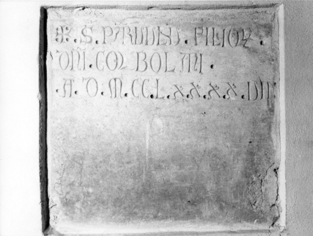 lastra tombale - bottega italiana (sec. XIII)