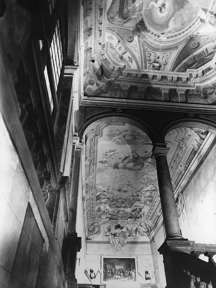 allegorie/ Gesù in gloria (decorazione pittorica) di Donati Jacopo, Tempesti Domenico, Gabrielli Ranieri (prima metà sec. XVIII)