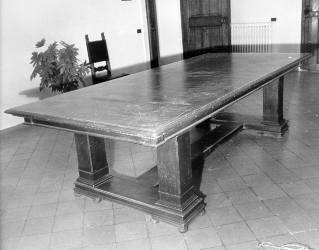 tavolo, opera isolata - bottega toscana (inizio sec. XX)