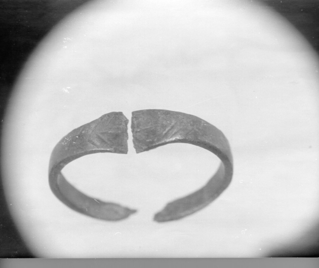 anello - bottega italiana (sec. XIV)