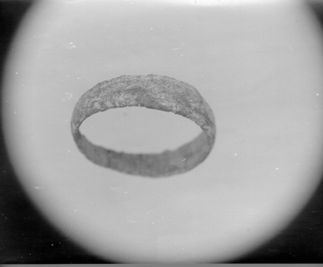 anello - bottega italiana (fine sec. XIV)