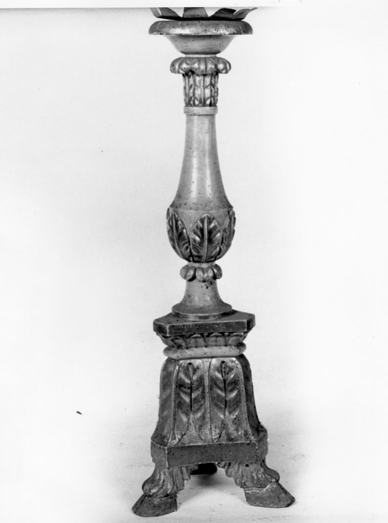 candeliere d'altare, coppia - bottega toscana (fine/inizio secc. XVIII/ XIX)