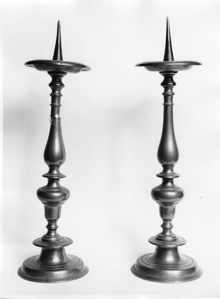 candeliere, coppia - bottega toscana (inizio sec. XX)